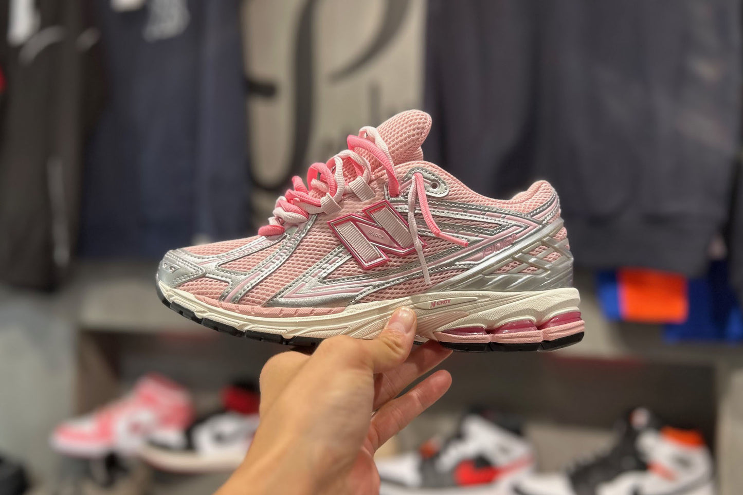 NEW BALANCE 1906 Pink + Double lace
