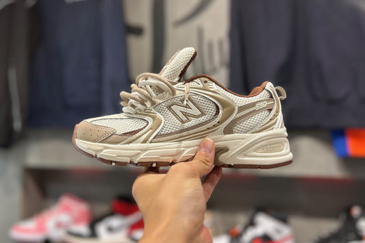 NEW BALANCE 530 Beige Double Lace