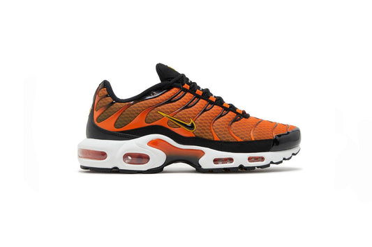 NIKE Air Max Plus TN Safety Orange