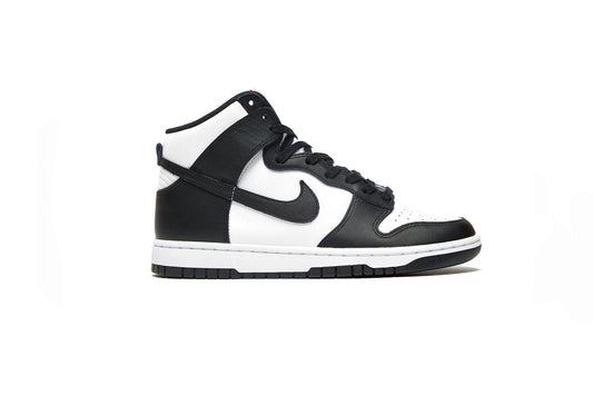 NIKE Dunk High Panda