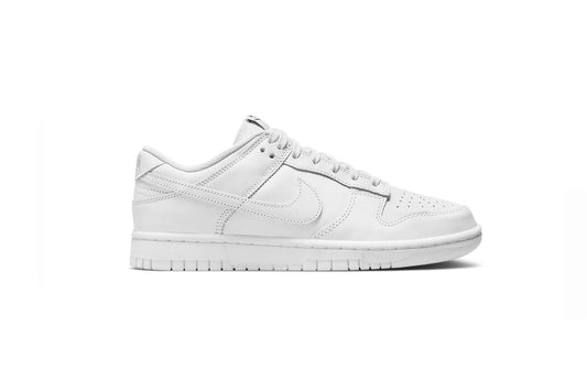 NIKE Dunk Low White